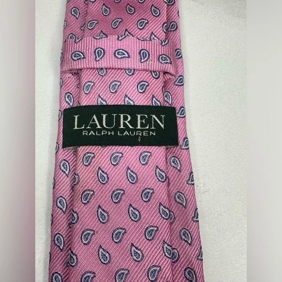 Lauren Ralph Lauren pink paisley skinny silk necktie - Picture 2 of 3